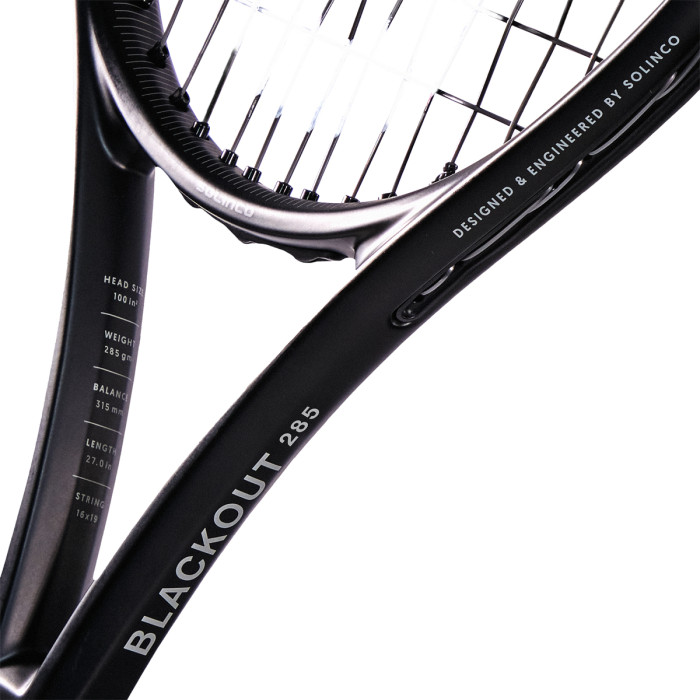 SOLINCO blackout tennis racket (285 gr) SOLINCO blackout tennis racket (285 gr)