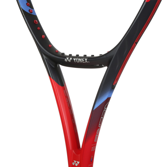 Raquette test yonex vcore 100 (300 gr) Raquette test yonex vcore 100 (300 gr)