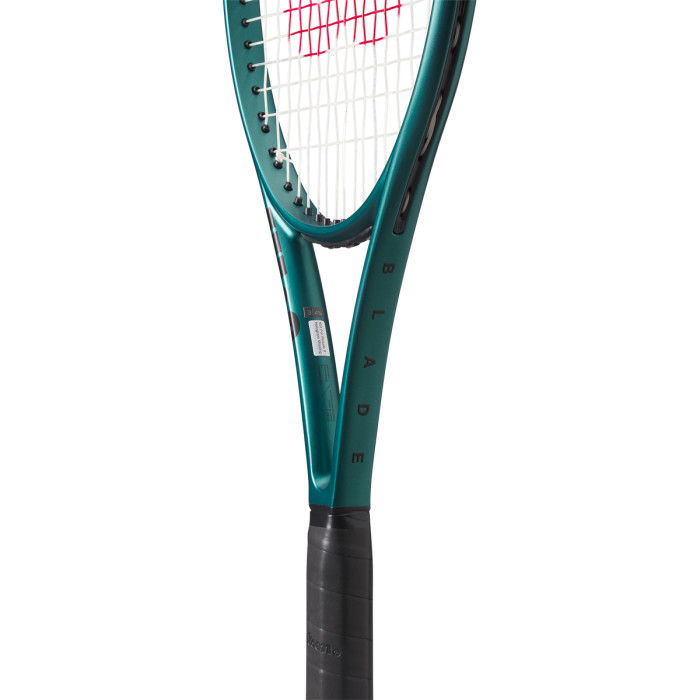 Raquette test wilson blade 100 v9.0 (300 gr) Raquette test wilson blade 100 v9.0 (300 gr)