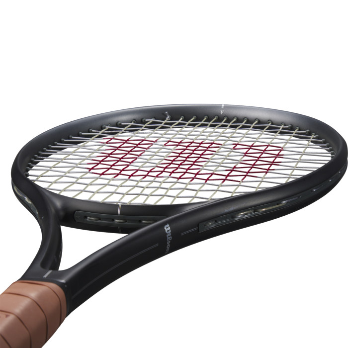 Raquette WILSON rf 01 (300 gr) Raquette WILSON rf 01 (300 gr)