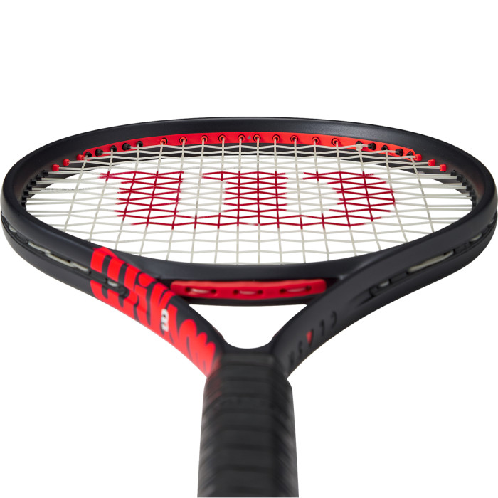 Racket  WILSON clash 100 v3.0 (295 gr) Racket  WILSON clash 100 v3.0 (295 gr)