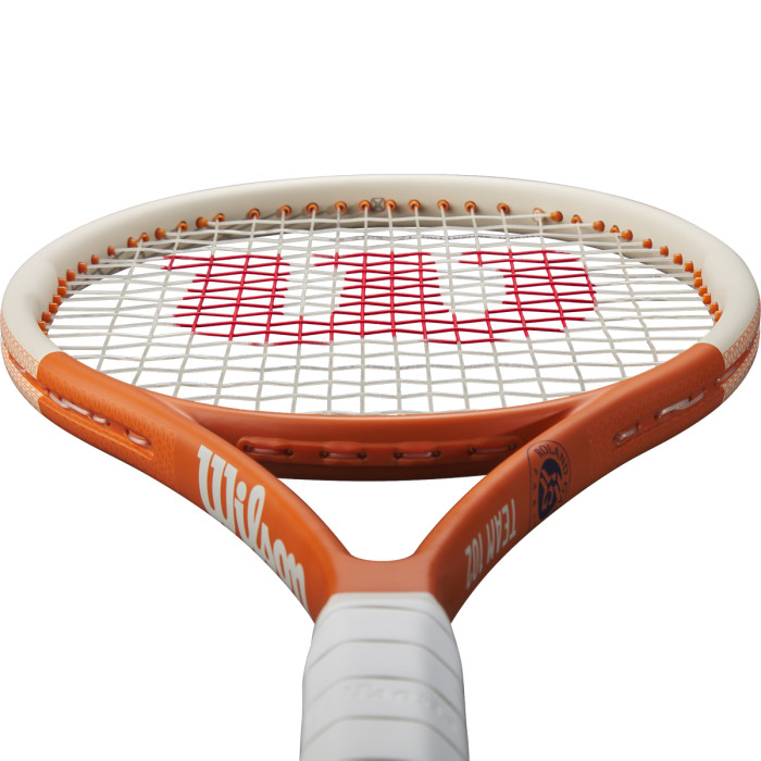 Raquette WILSON roland garros team 102 (249 gr) Raquette WILSON roland garros team 102 (249 gr)