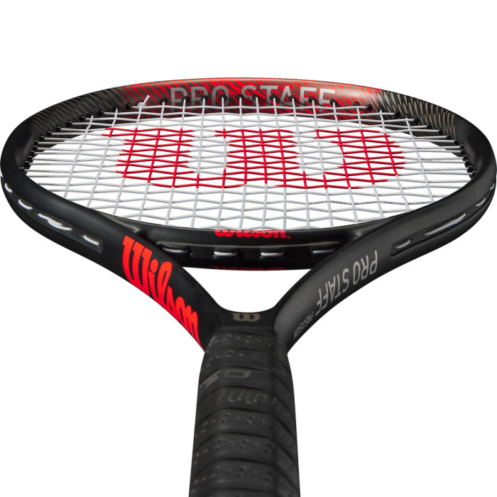 Raquette WILSON pro staff precision 103 (270 gr) Raquette WILSON pro staff precision 103 (270 gr)