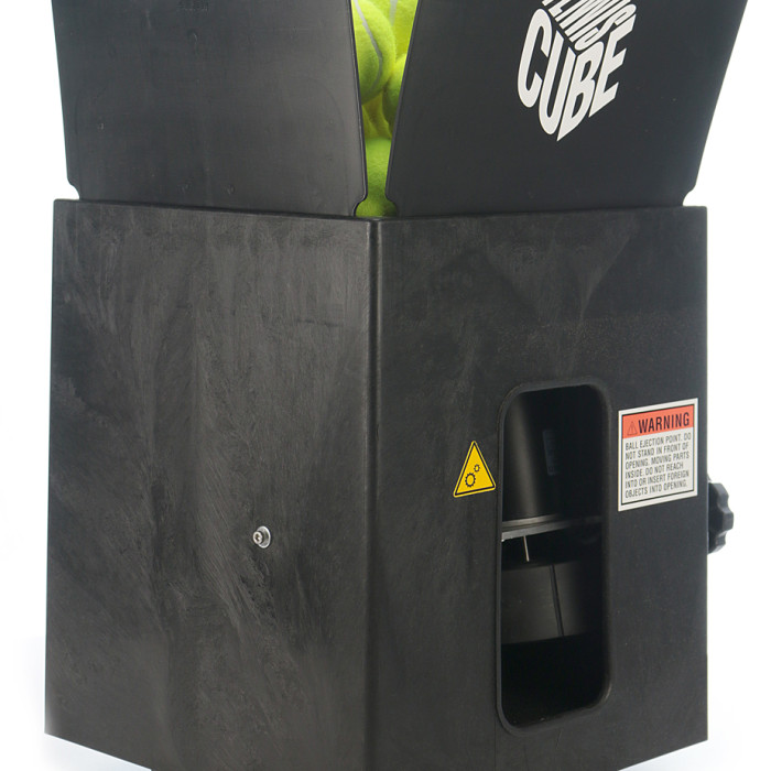 TUTOR cube battery-powered ball launcher TUTOR cube battery-powered ball launcher