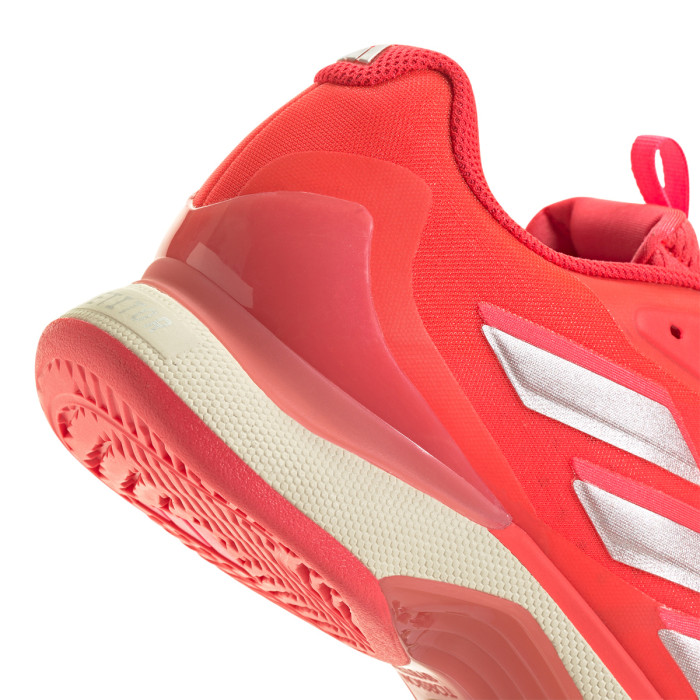 Chaussures ADIDAS femme avacourt toutes surfaces Chaussures ADIDAS femme avacourt toutes surfaces